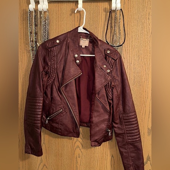 Jackets & Blazers - Maroon Leather Jacket